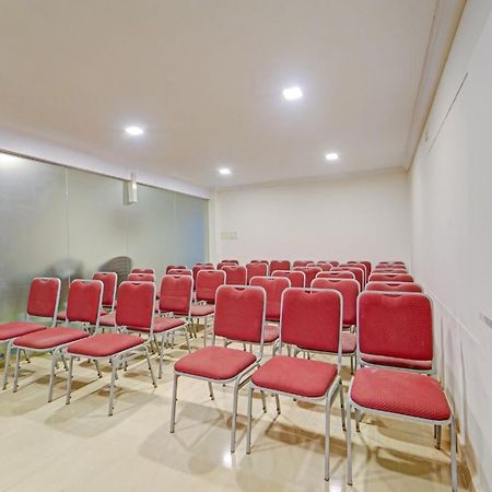 Collection O Mount Road Rich Mount Near Marina Beach Hotel Chennai Exterior photo